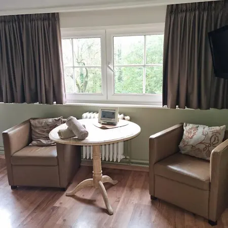 Manoir Du Bois Des Reves 3* Croix