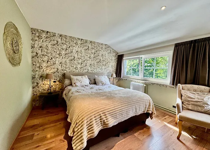 Manoir Du Bois Des Reves Croix